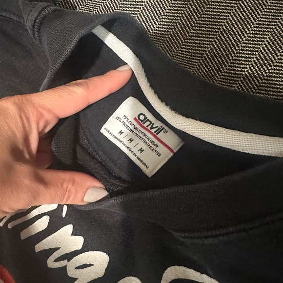 The Rolling Stones crop sweater size medium loved and gently used - Picture 3 of 4